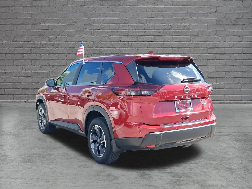 Certified 2026 Nissan Rogue SV FWD image 9