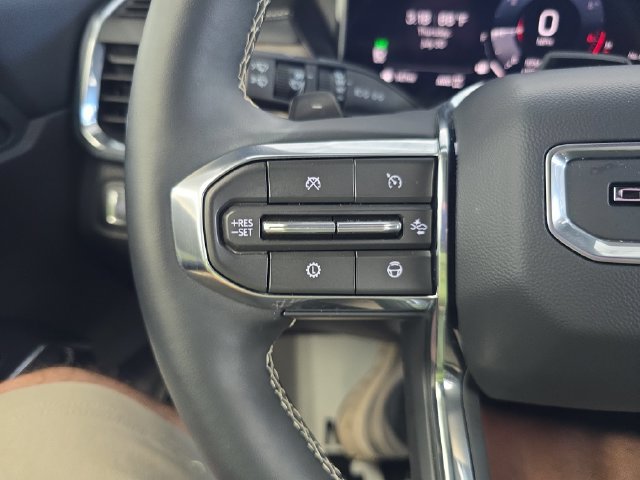 Certified 2026 GMC Acadia Denali w/ Super Cruise Package AWD/4WD image 20