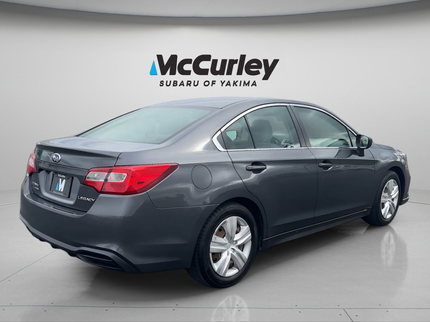 Used 2018 Subaru Legacy 2.5i AWD/4WD image 5