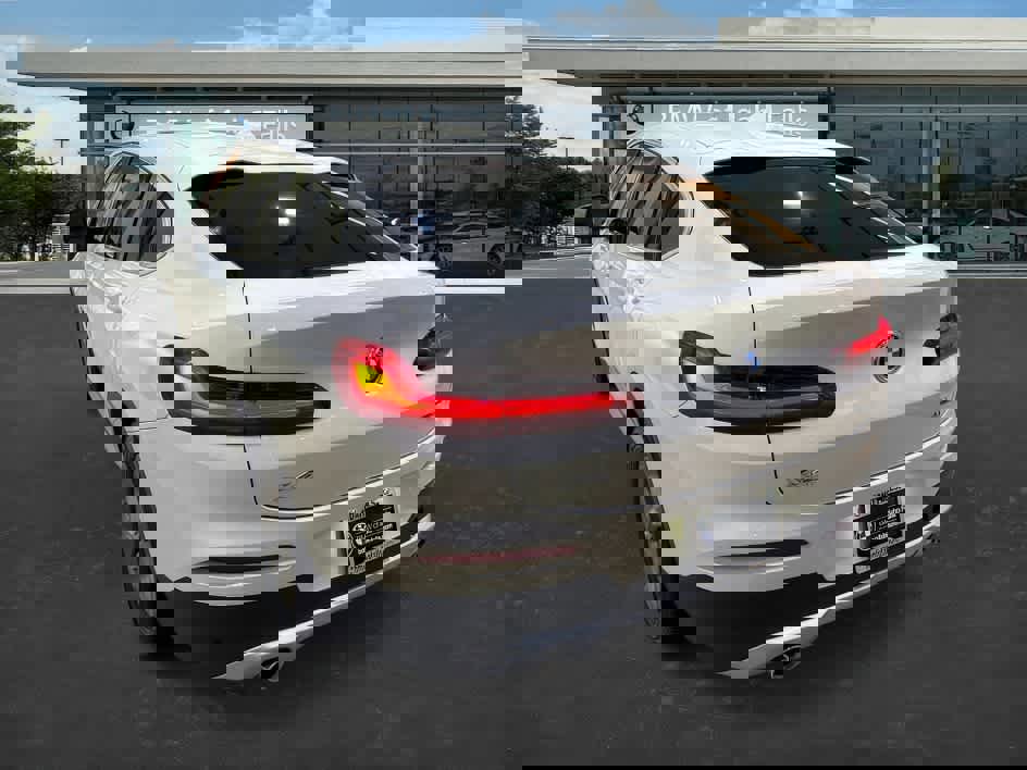 Used 2020 BMW X4 xDrive30i w/ Premium Package image 5