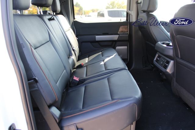New 2026 Ford F250 Lariat w/ Black Appearance Package image 9