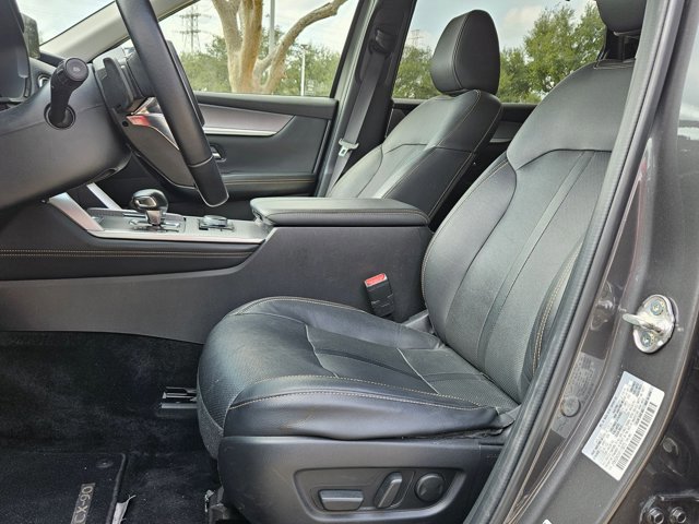Used 2024 MAZDA CX-90 3.3 Turbo w/ Premium Package image 15