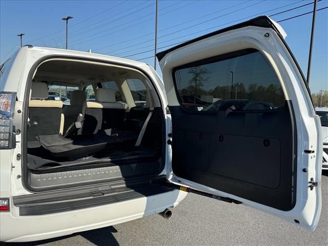 Used 2022 Lexus GX 460 Premium image 13