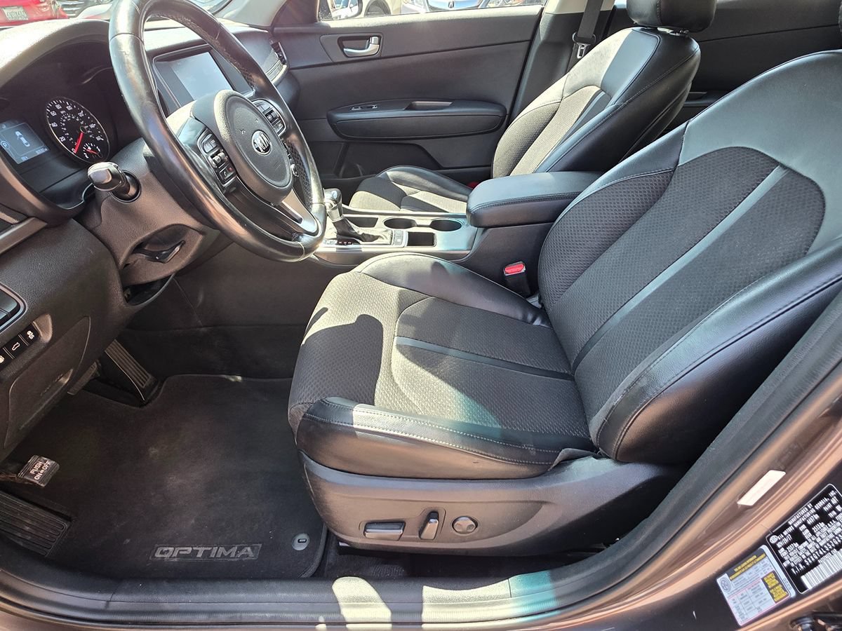 Used 2018 Kia Optima S FWD image 19