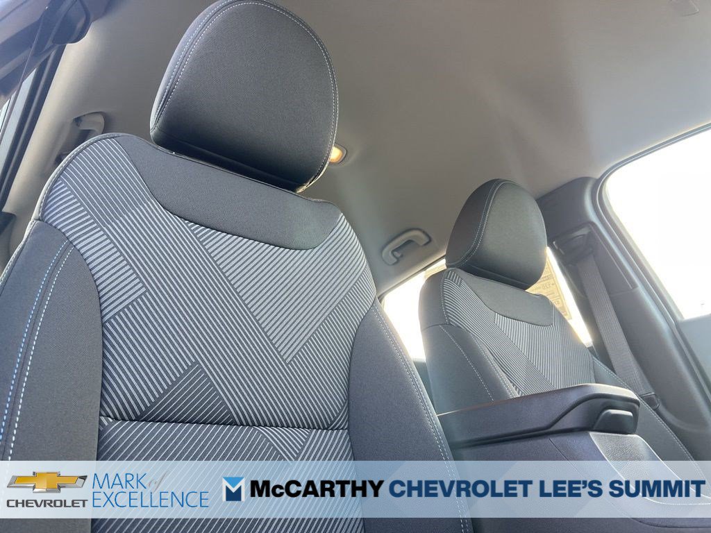 New 2027 Chevrolet Bolt LT w/ Comfort Package FWD image 30