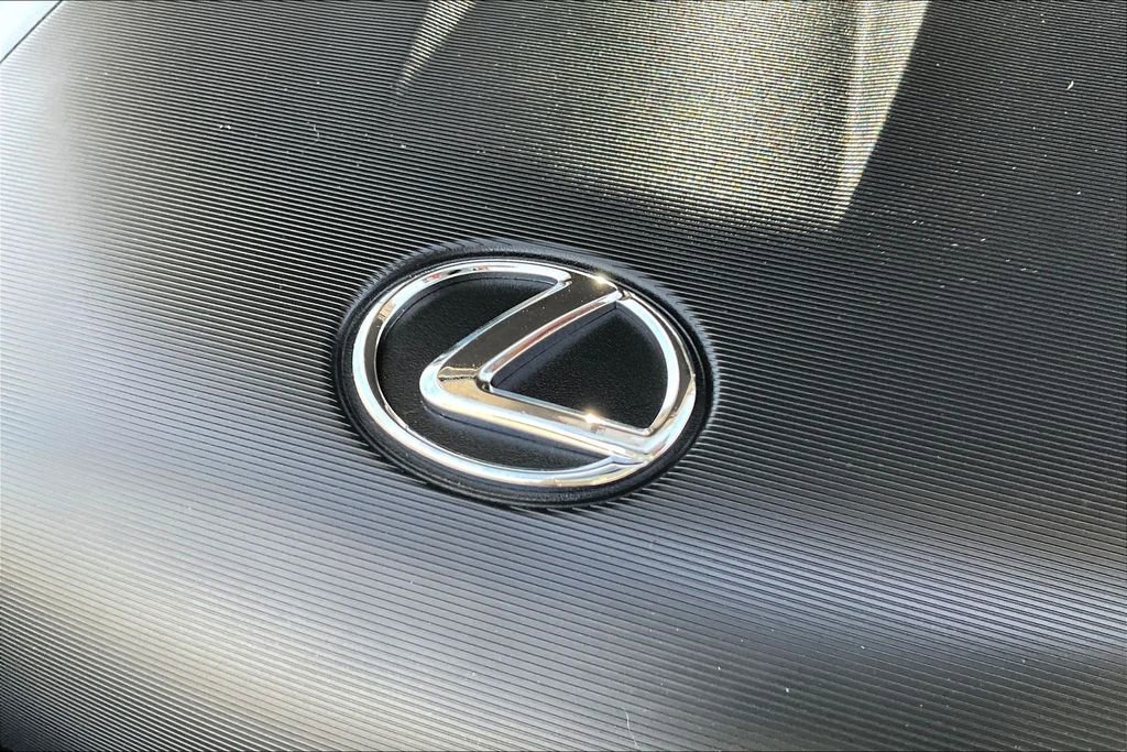 Used 2022 Lexus IS 350 F Sport image 29