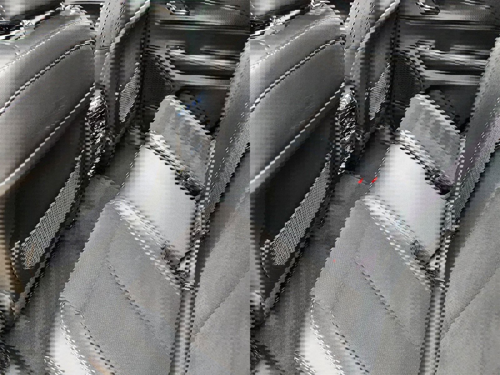 Certified 2024 Jeep Grand Cherokee L Laredo image 37