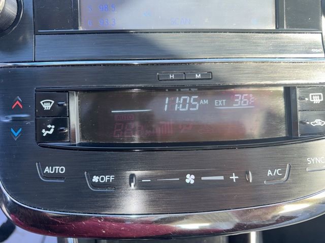 Used 2014 Toyota Avalon XLE Premium image 18