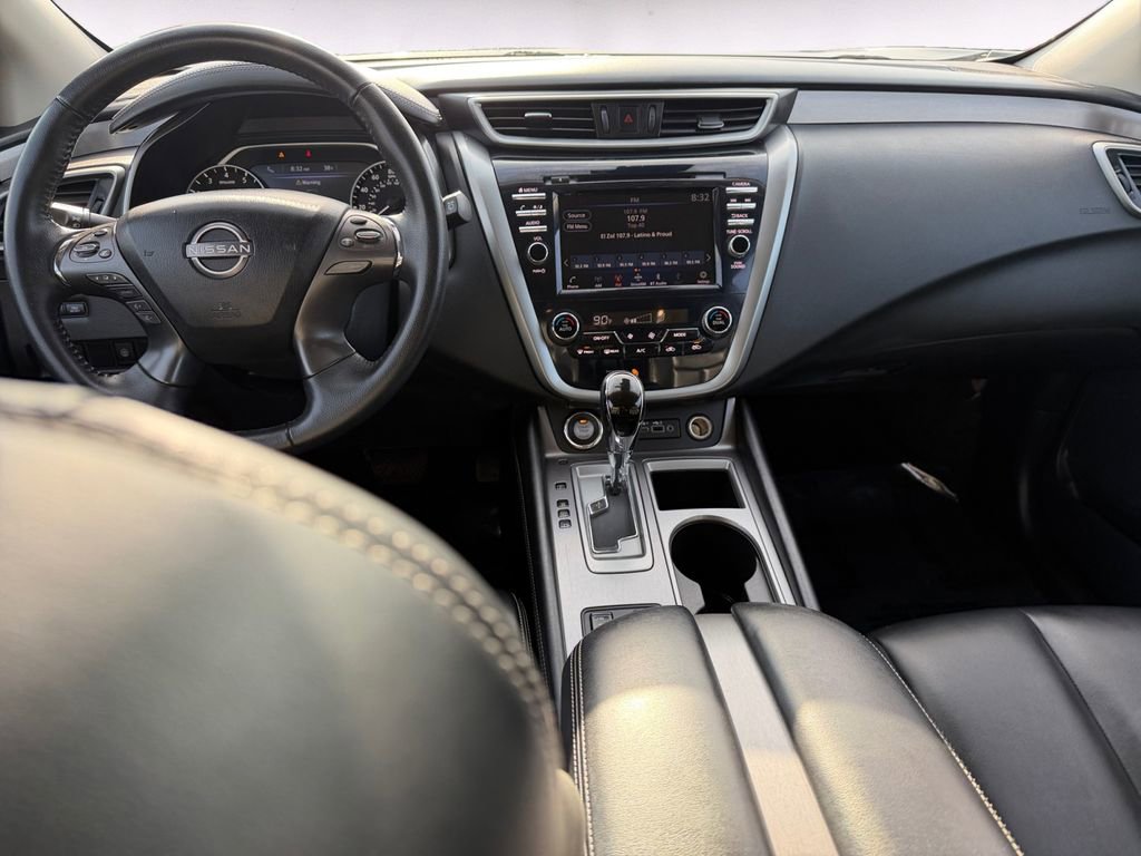 Used 2023 Nissan Murano SV image 10