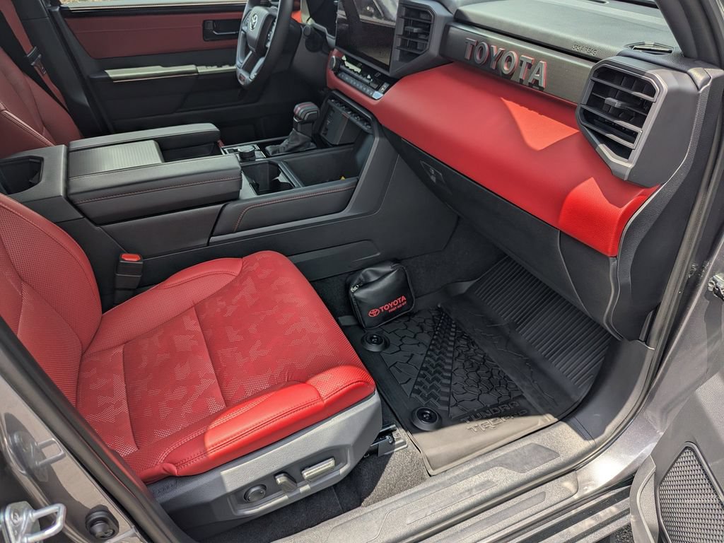 Used 2025 Toyota Tundra TRD Pro AWD/4WD image 12