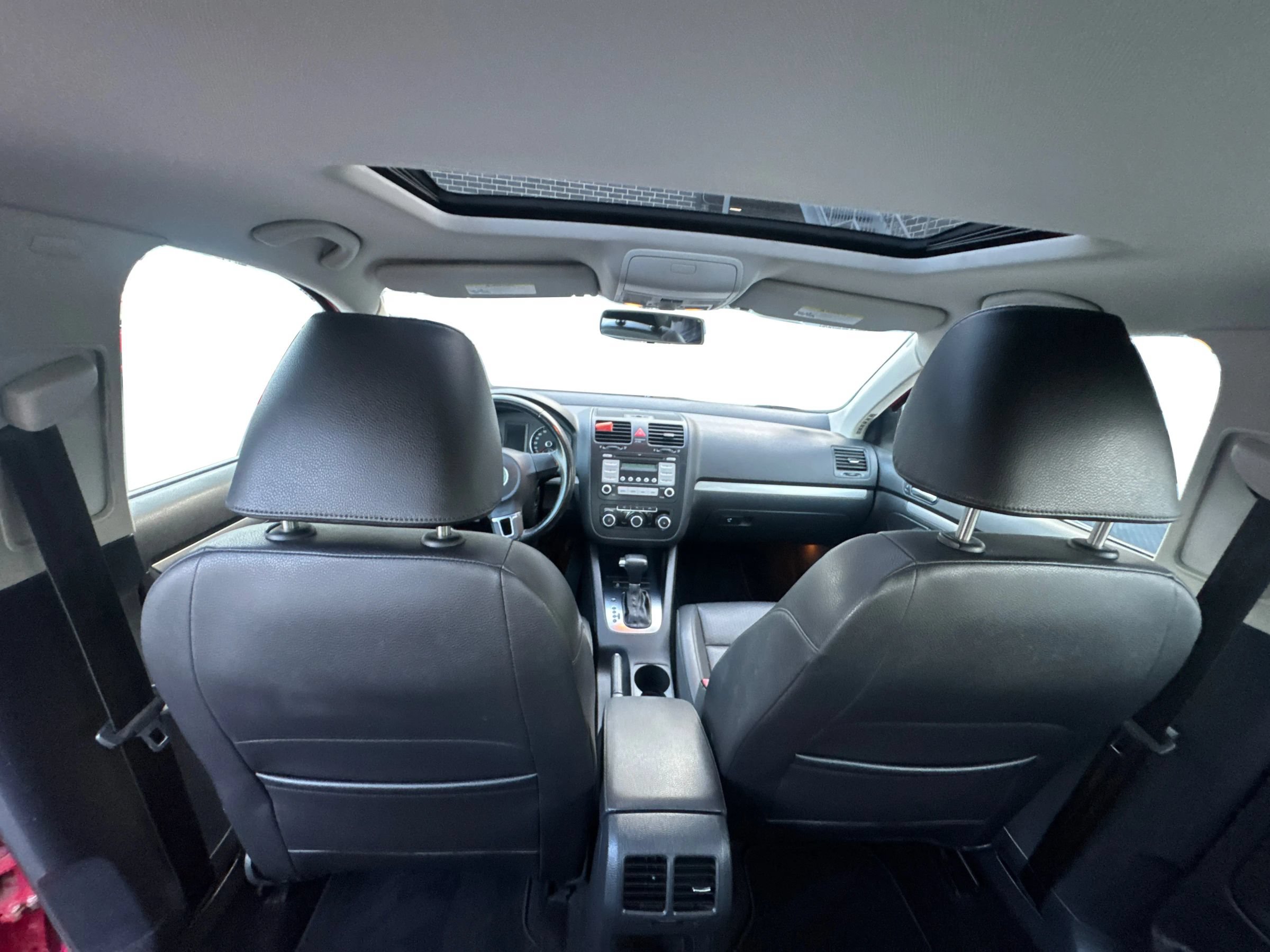 Used 2010 Volkswagen Jetta Limited Edition FWD image 22