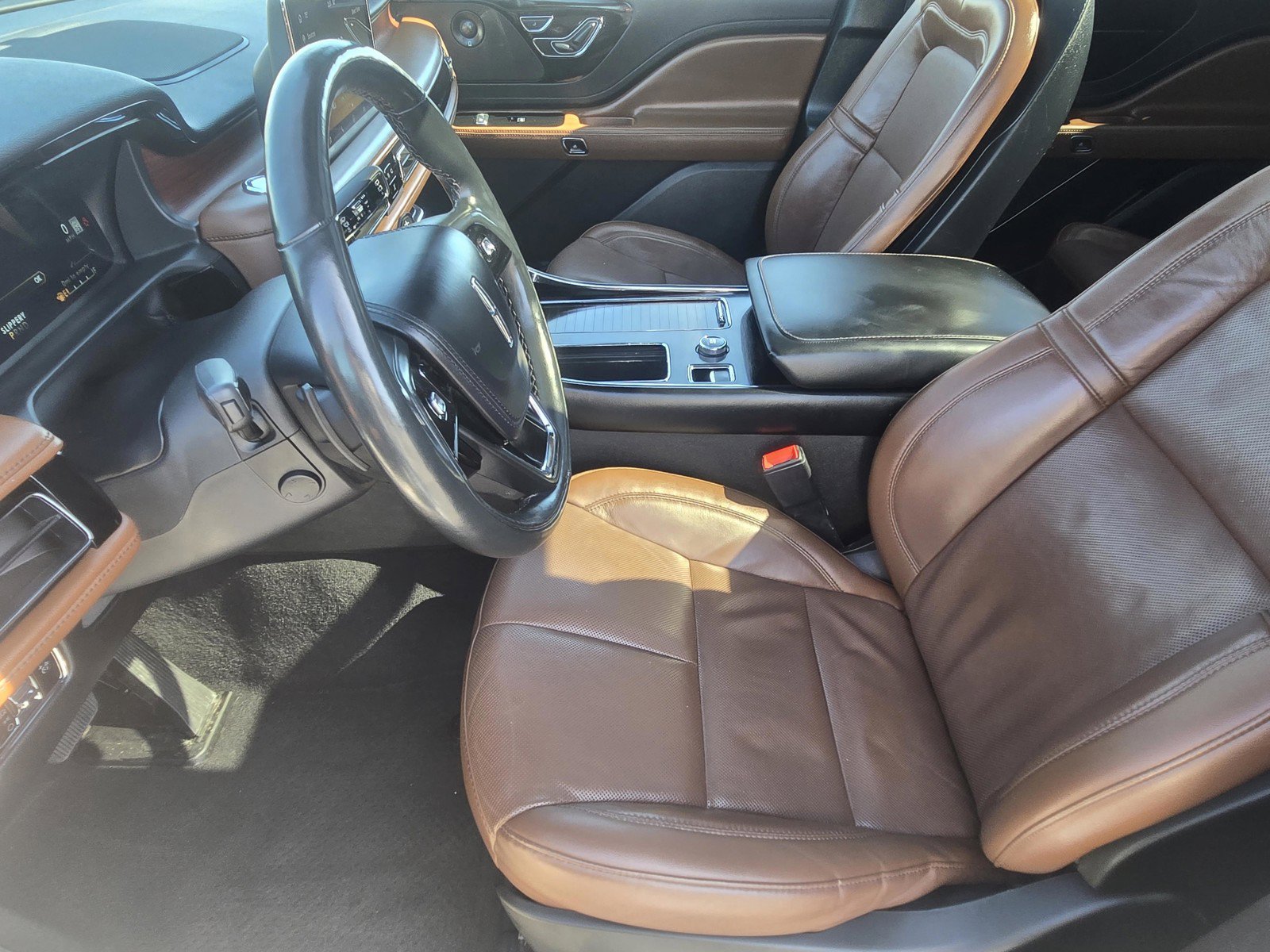 Used 2023 Lincoln Aviator Reserve w/ Elements Package Plus RWD image 14