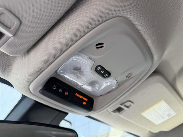 Used 2023 Buick Encore GX Preferred w/ Cold Weather Comfort Package FWD image 34