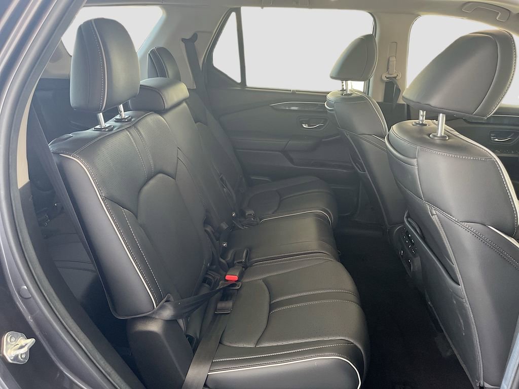 Used 2024 Honda Pilot Elite image 29