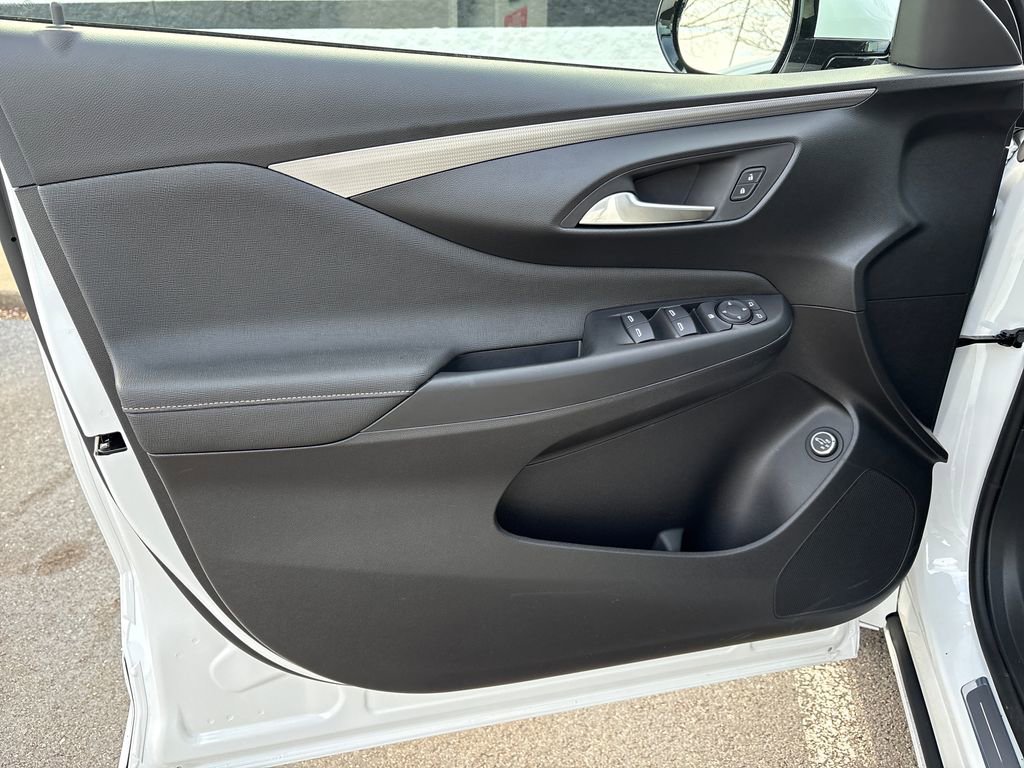 New 2026 Buick Envista Avenir image 12