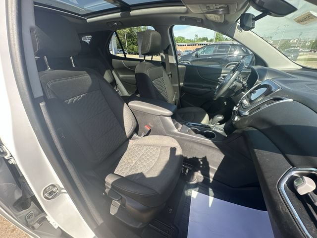 Used 2019 Chevrolet Equinox LT w/ Sun & Navigation Package FWD image 31