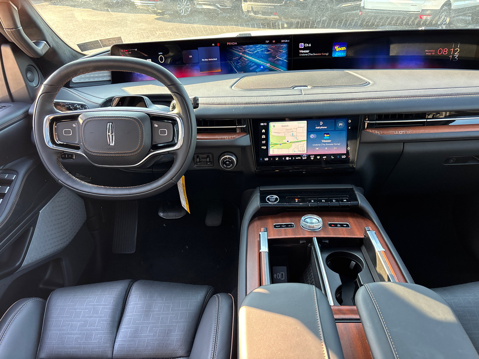 New 2026 Lincoln Navigator Black Label AWD/4WD image 28