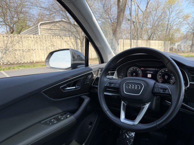 Certified 2023 Audi Q7 3.0T Prestige image 12