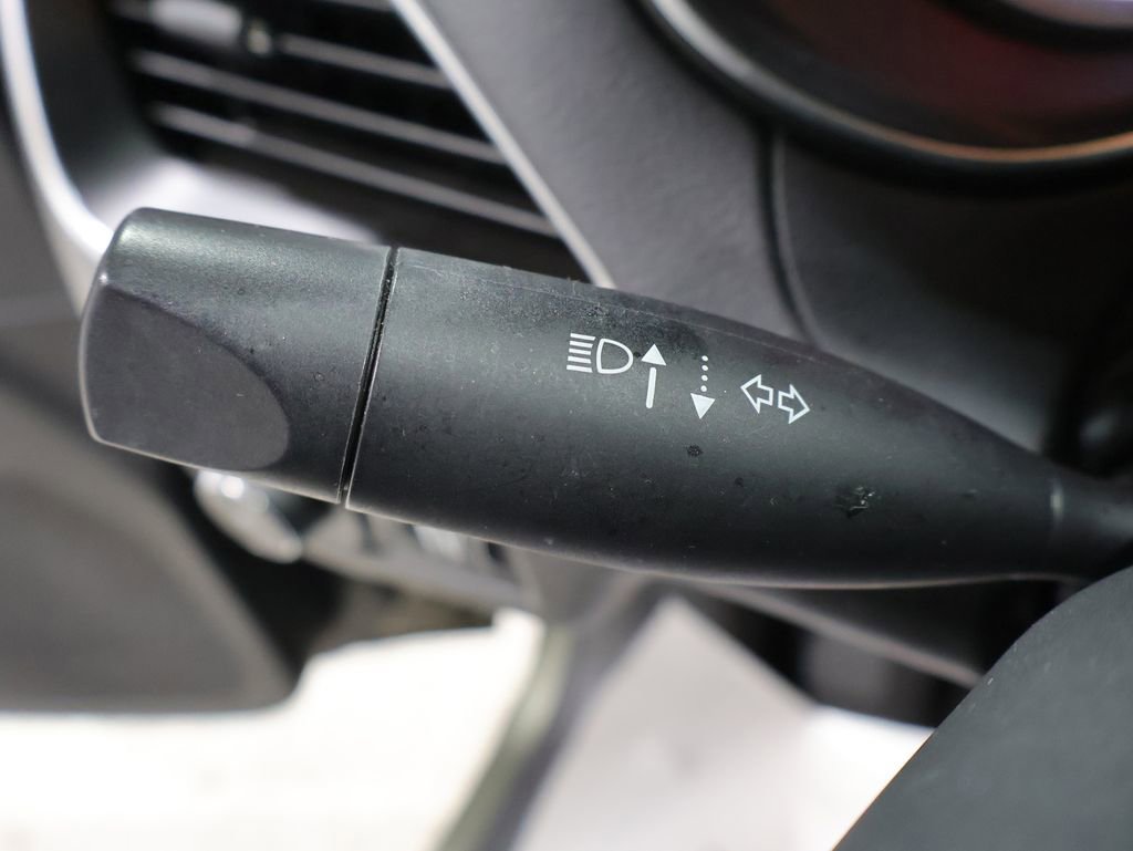 Used 2021 Jeep Cherokee Latitude Lux w/ Trailer Tow Group image 40