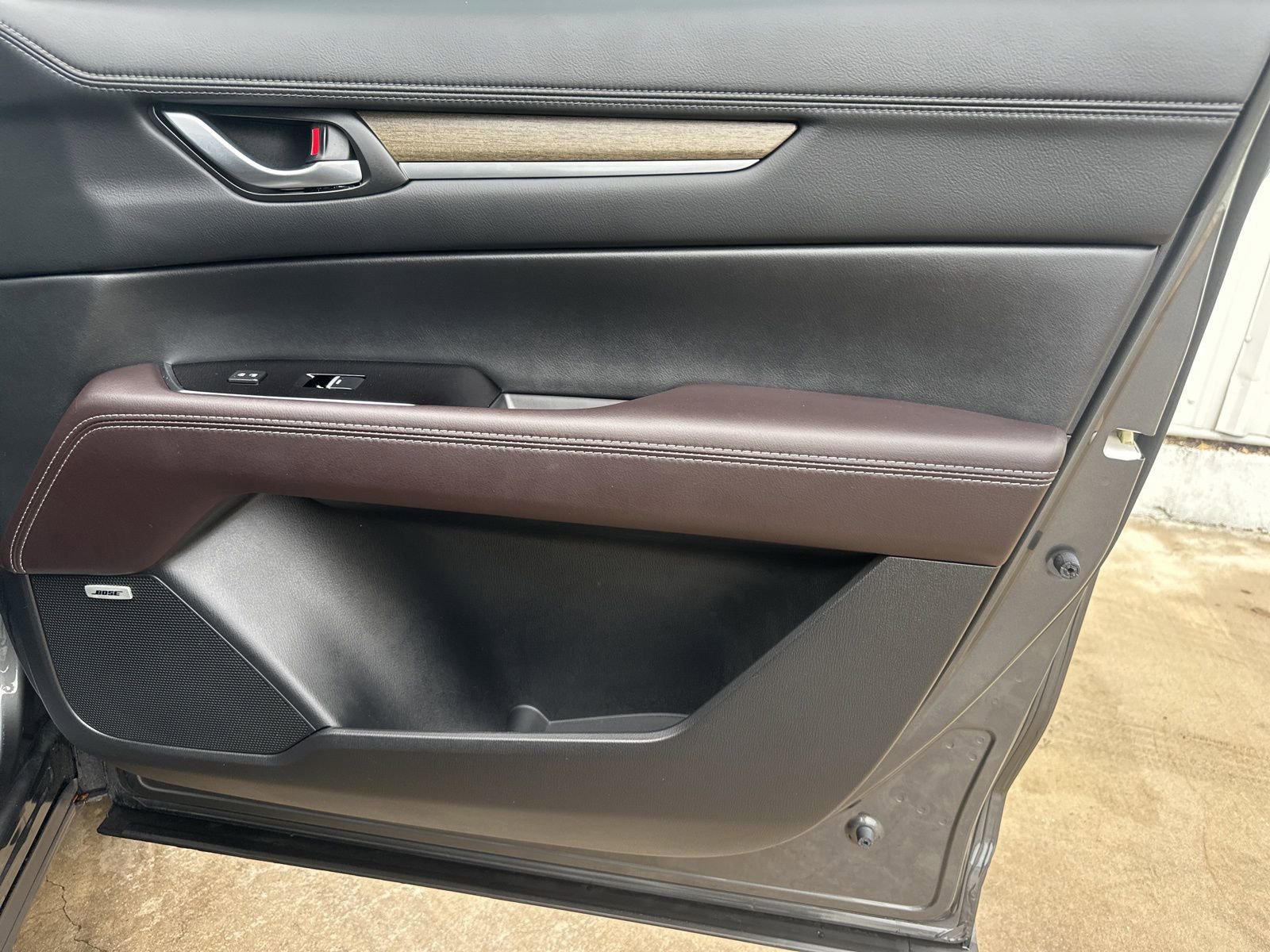 Used 2024 MAZDA CX-5 Signature image 17