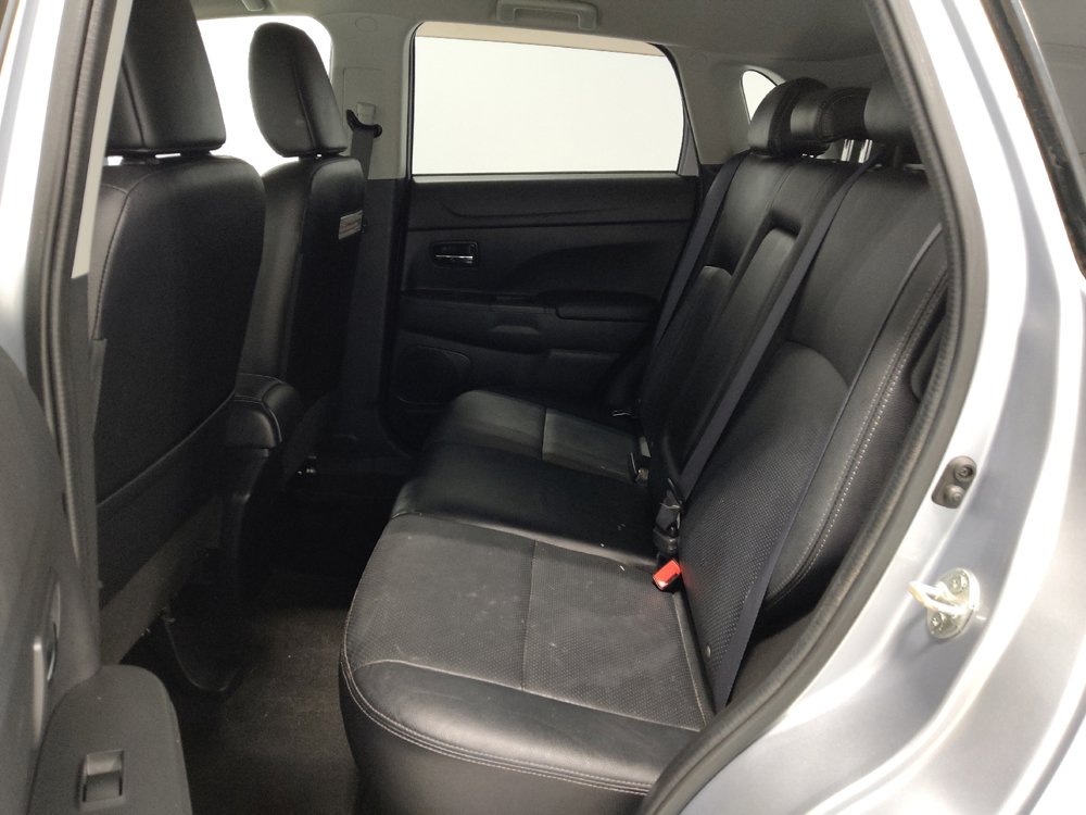 Used 2016 Mitsubishi Outlander Sport SEL image 18