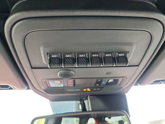 Used 2023 Ford Bronco Wildtrak image 47