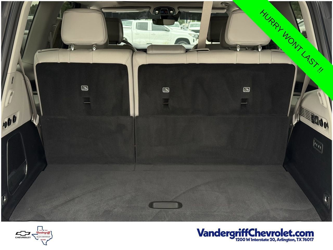 Used 2022 Jeep Wagoneer Series III w/ Premium Group I AWD/4WD image 25