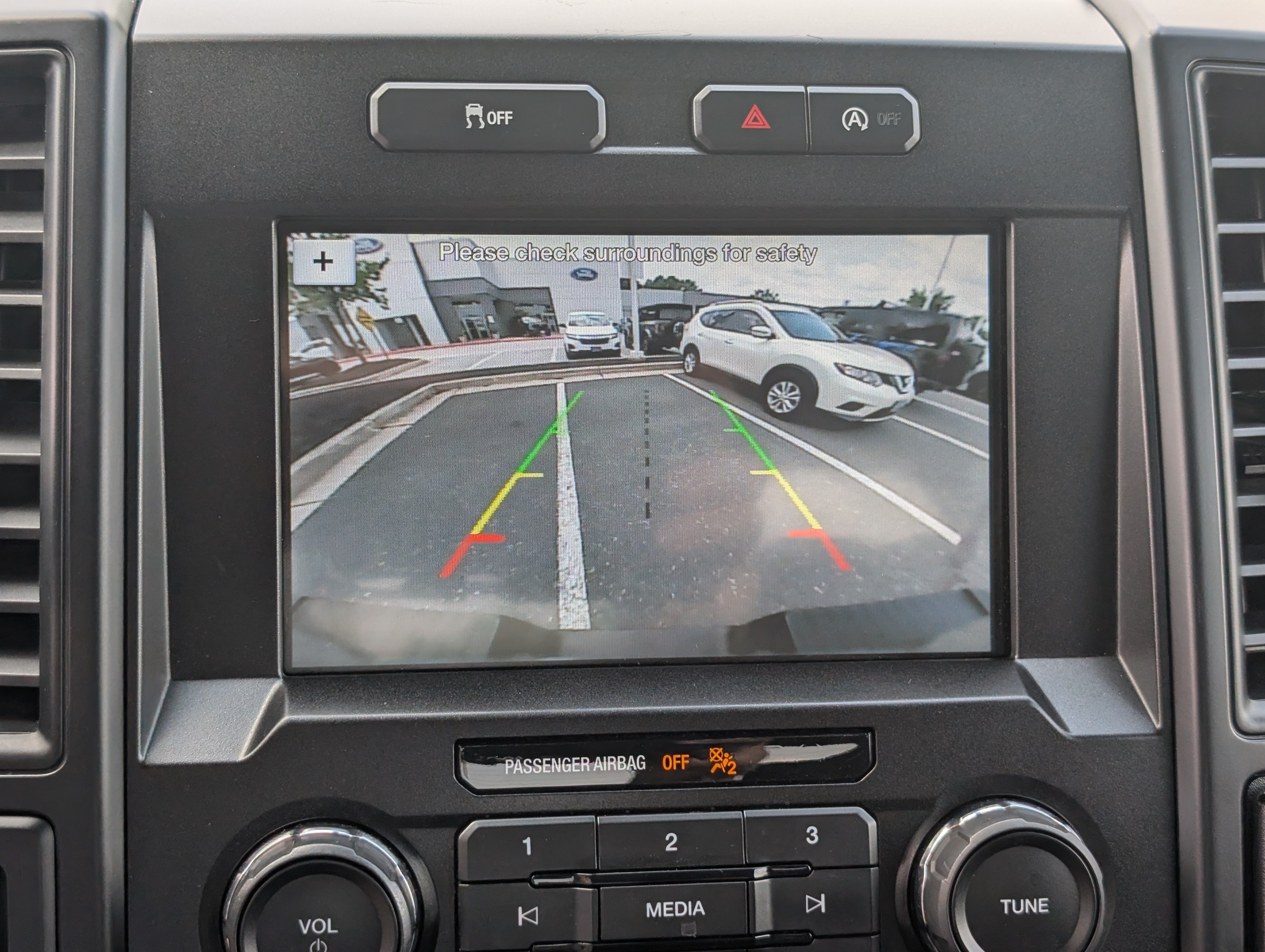 Used 2019 Ford F150 XL w/ Equipment Group 101A Mid AWD/4WD image 24