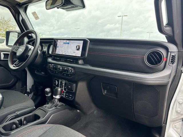 Used 2024 Jeep Wrangler Unlimited Rubicon image 18
