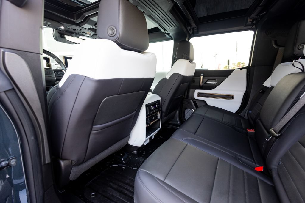 Used 2025 GMC Hummer EV 3X AWD/4WD image 57