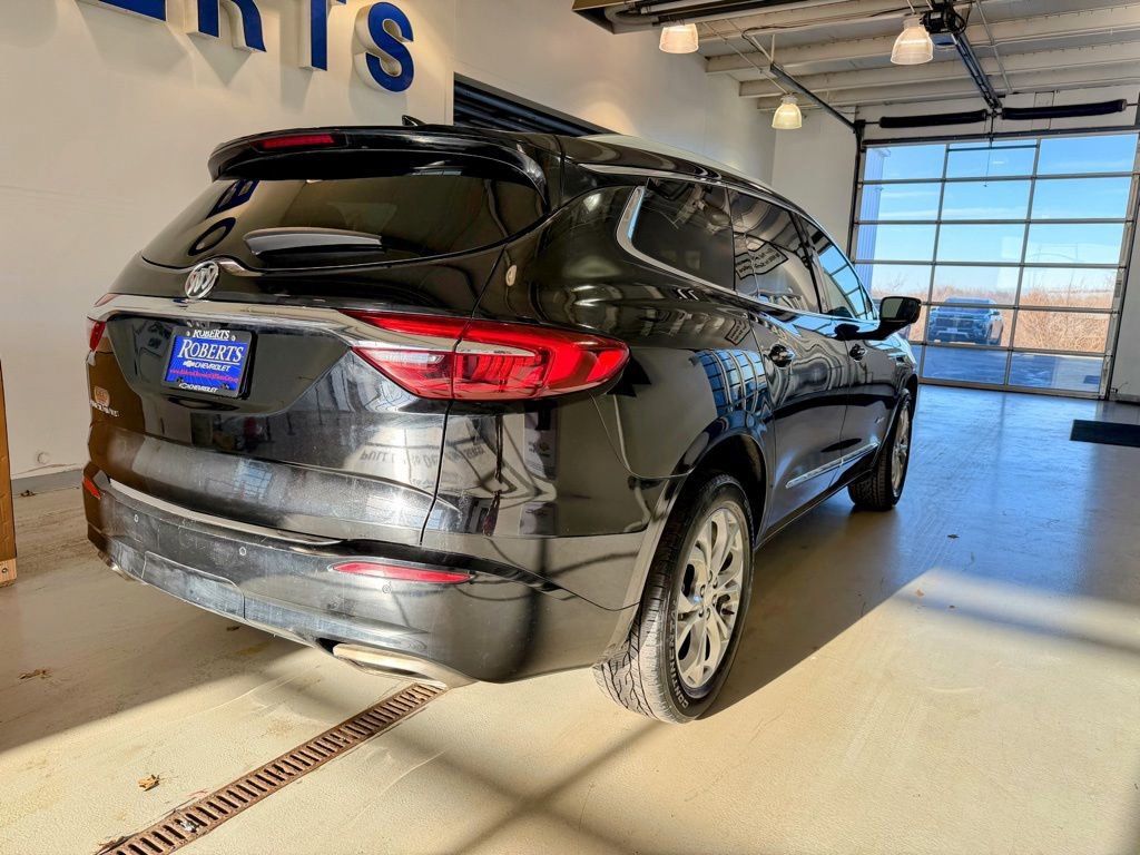 Used 2021 Buick Enclave Avenir w/ Avenir Technology Package image 3