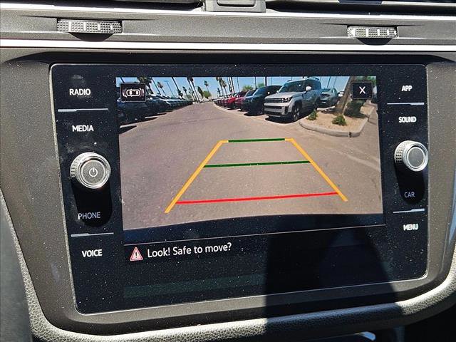 Used 2024 Volkswagen Tiguan SE AWD/4WD image 14