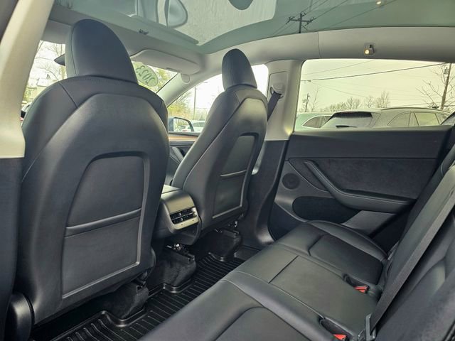 Used 2023 Tesla Model Y Long Range image 23