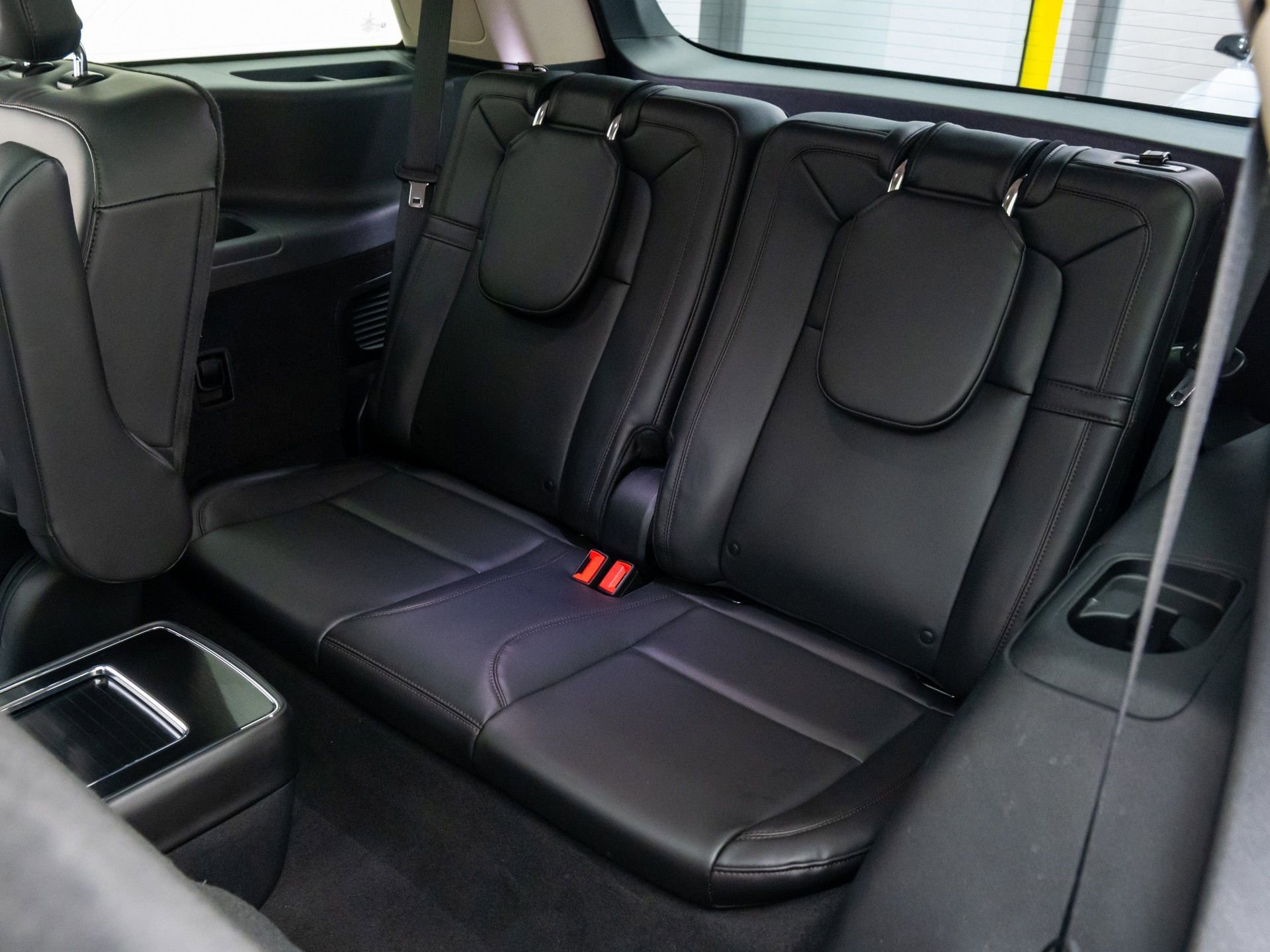 Used 2023 Lincoln Aviator Reserve w/ Equipment Group 201A image 18