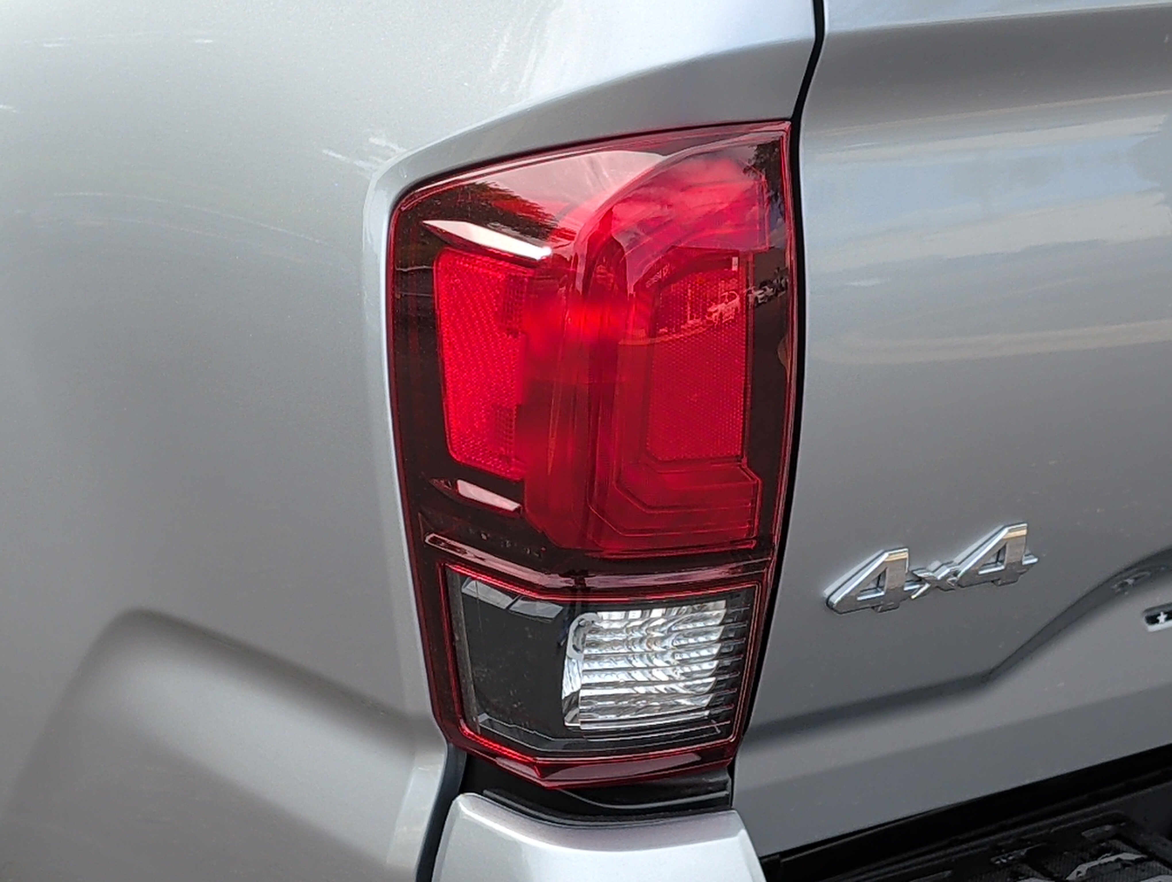 Used 2023 Toyota Tacoma SR AWD/4WD image 18