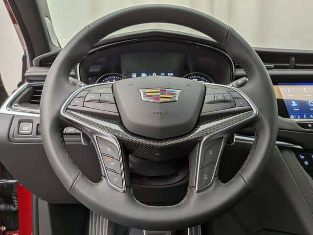 New 2026 Cadillac XT5 Sportv w/ LPO, Floor Liner Package image 10