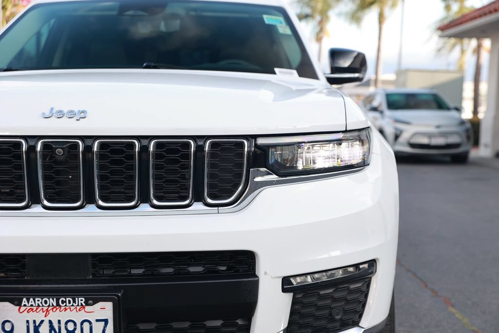 Used 2023 Jeep Grand Cherokee L Limited w/ Luxury Tech Group II RWD image 5