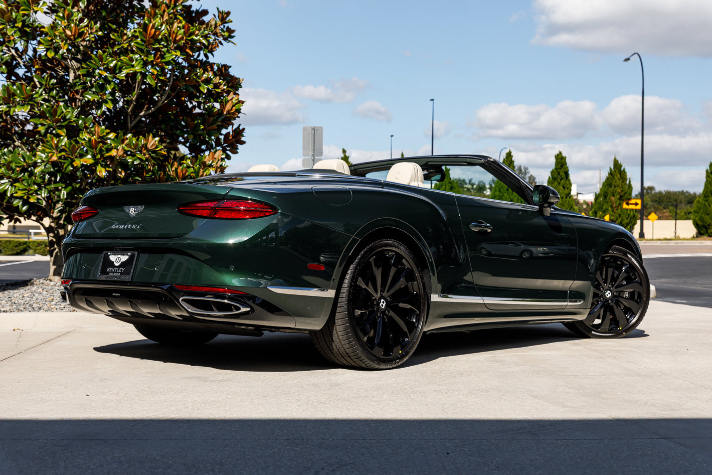 New 2026 Bentley Continental GTC image 7