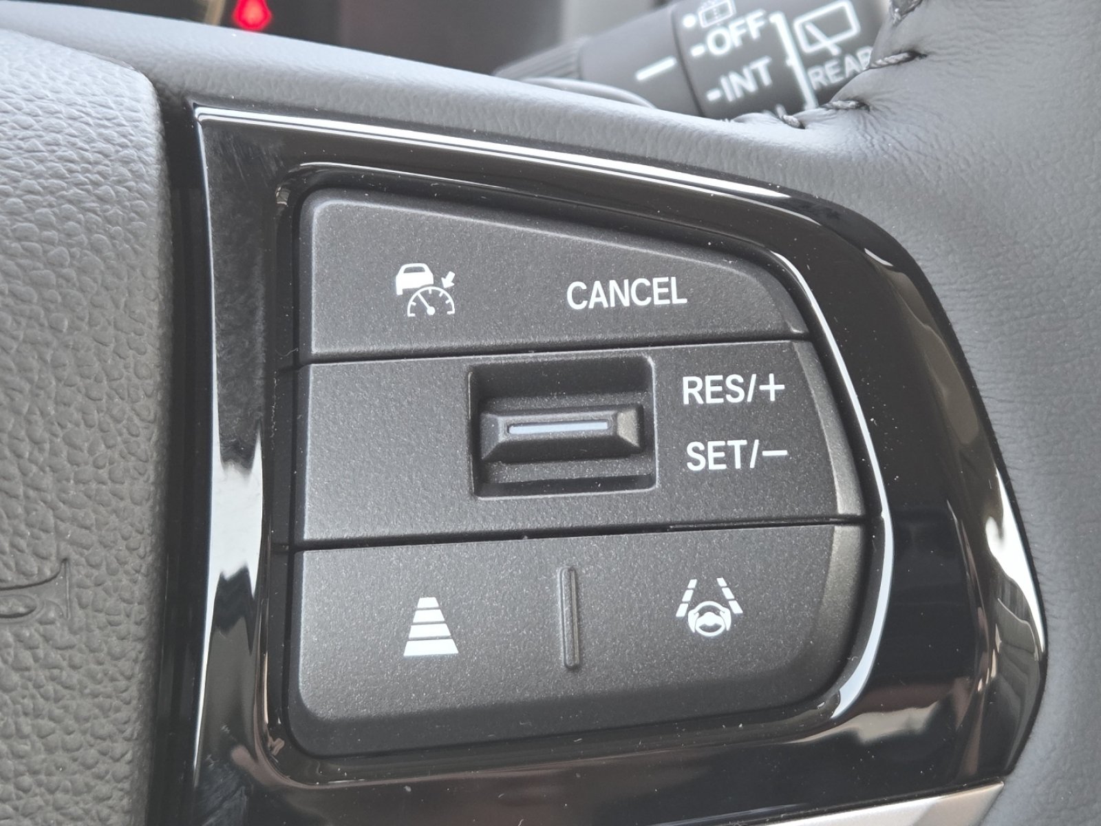 New 2026 Honda Odyssey EX-L image 11