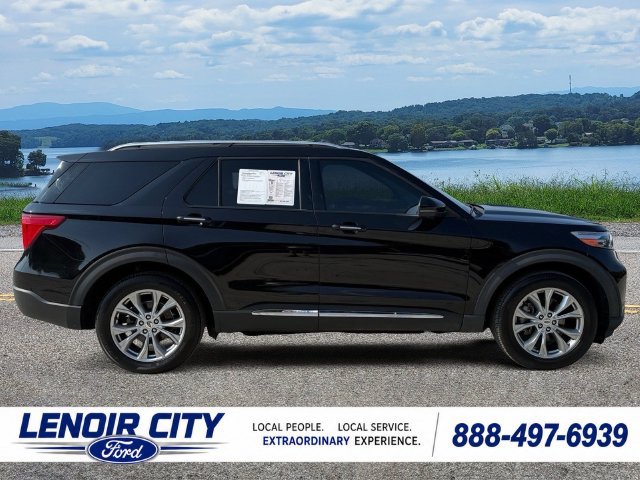Certified 2021 Ford Explorer Limited w/ Equipment Group 301A AWD/4WD image 2