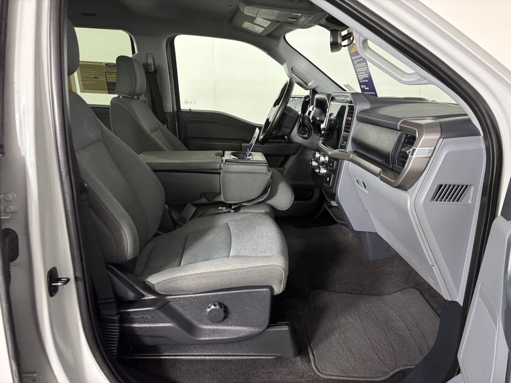 Certified 2024 Ford F150 XLT AWD/4WD image 33