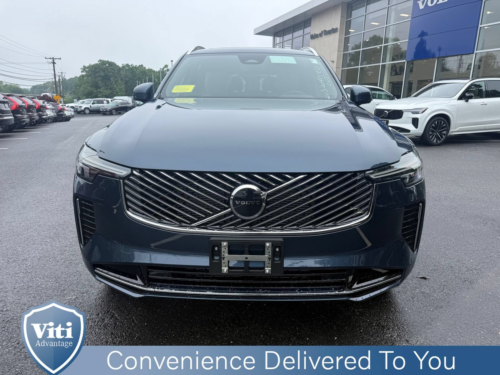 New 2026 Volvo XC90 B5 Core w/ Protection Package AWD/4WD image 3