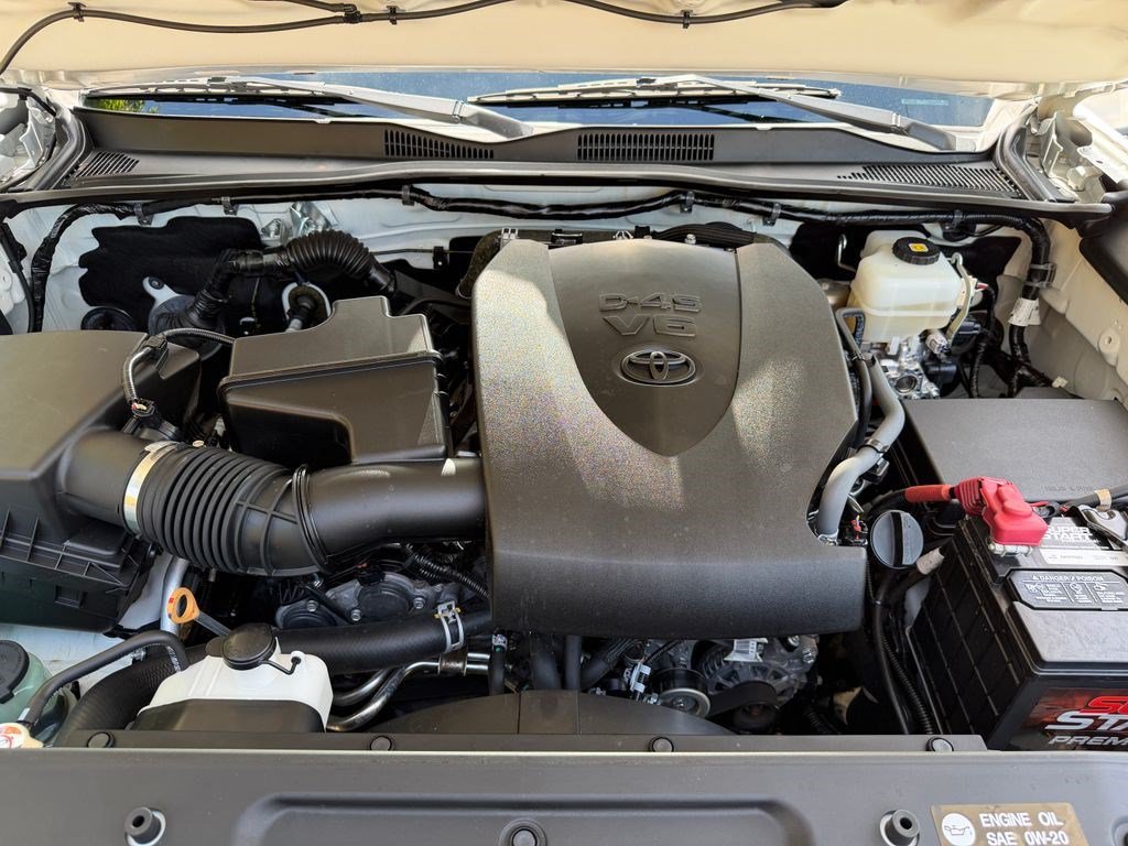 Used 2019 Toyota Tacoma TRD Pro AWD/4WD image 10