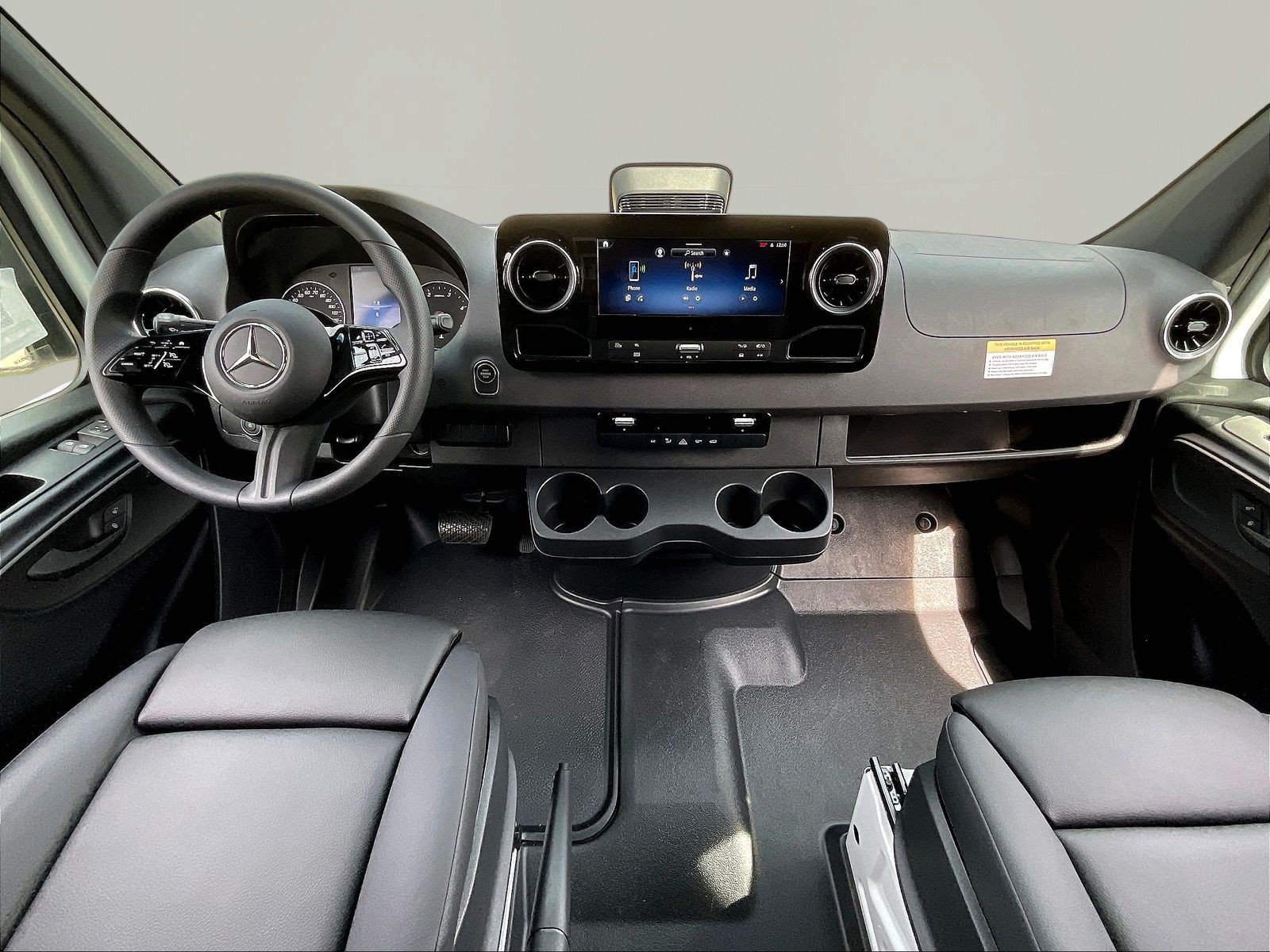 New 2026 Mercedes-Benz Sprinter 2500 image 9