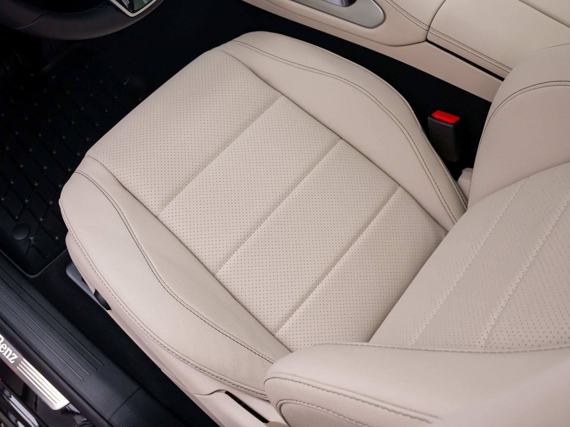 New 2026 Mercedes-Benz GLE 350 4MATIC image 16