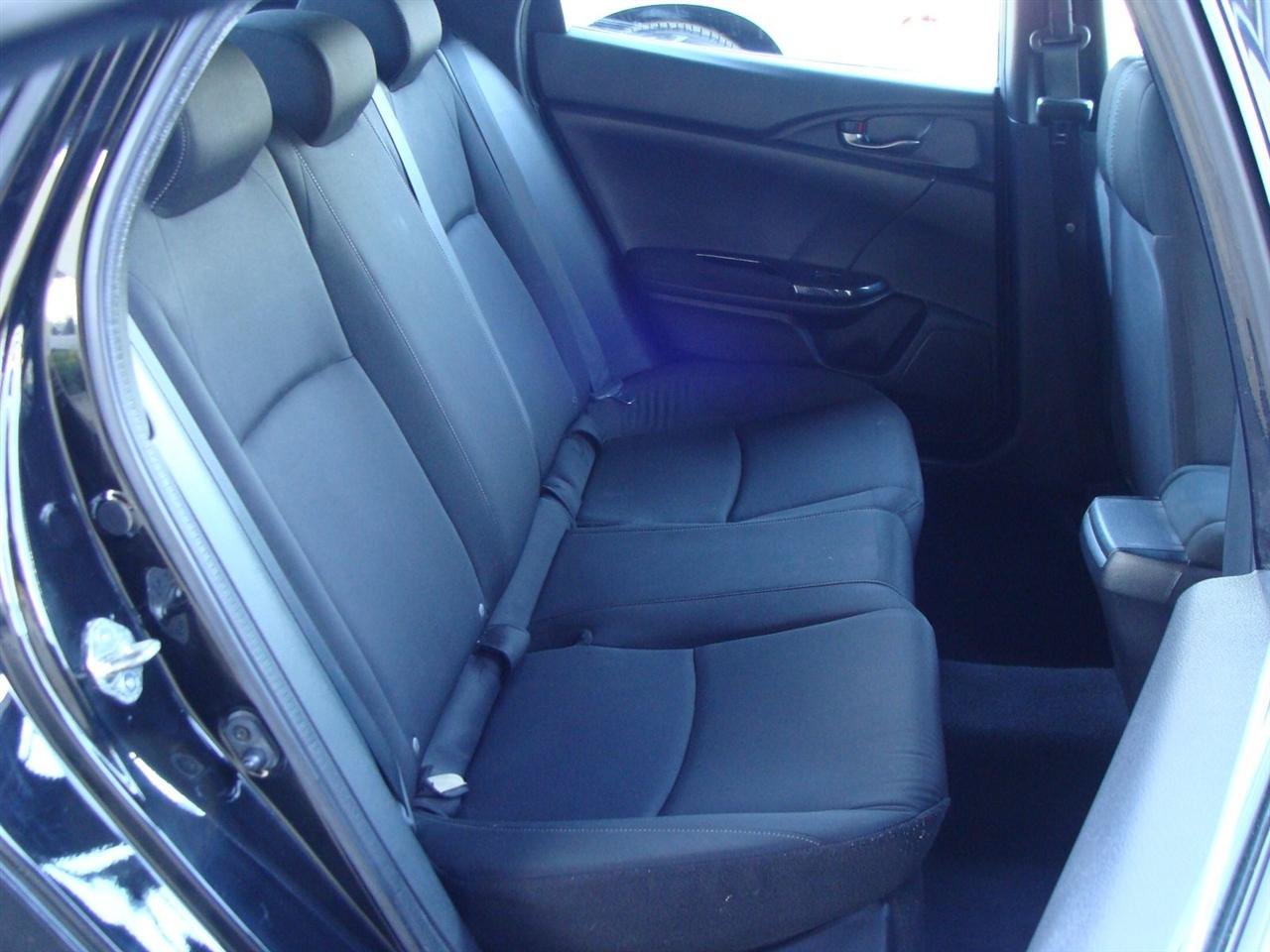 Used 2019 Honda Civic Sport image 11