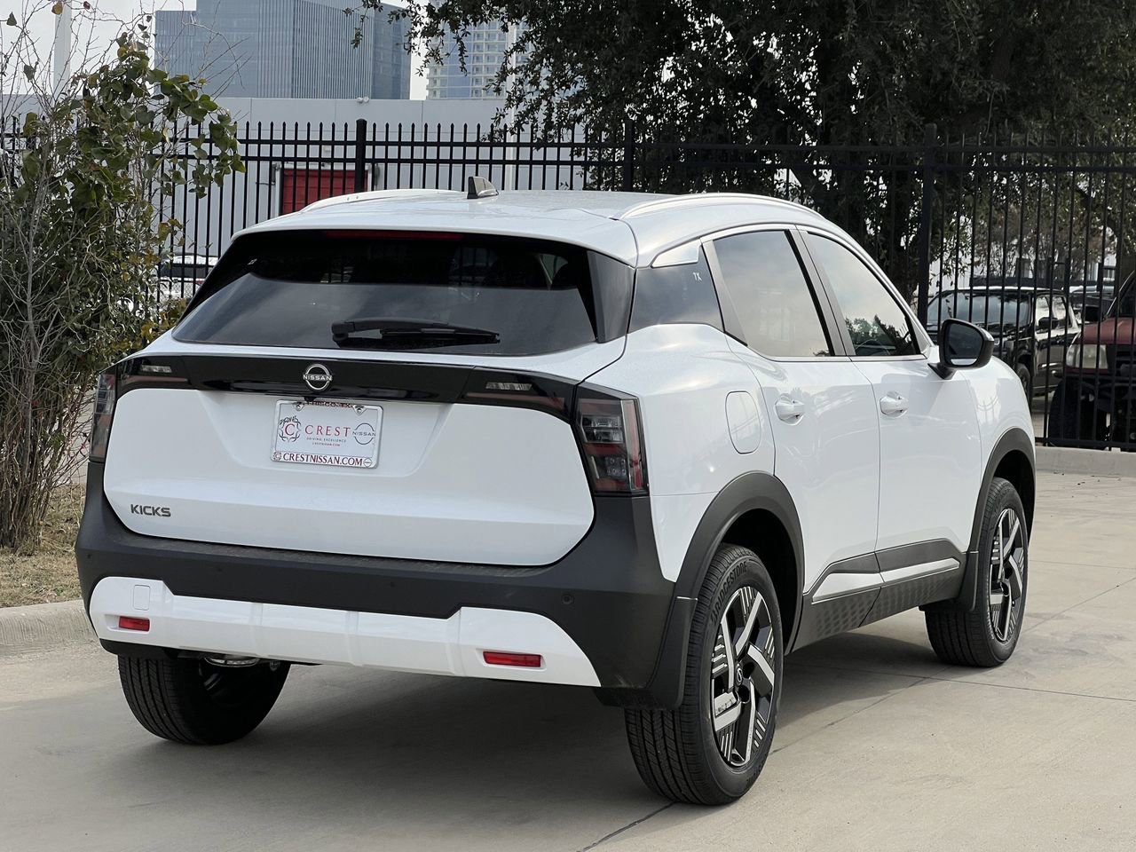 New 2026 Nissan Kicks SV FWD image 4