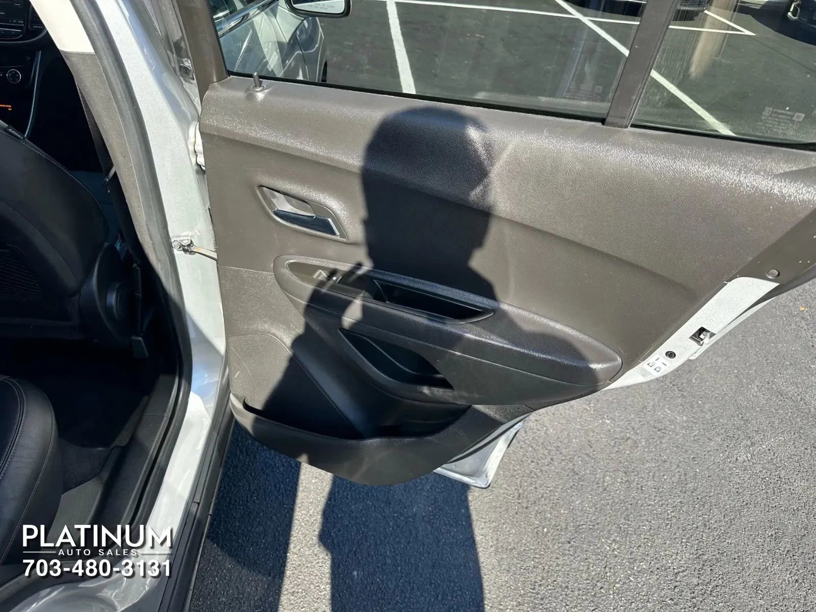 Used 2019 Chevrolet Trax LT w/ LT Convenience Package image 19