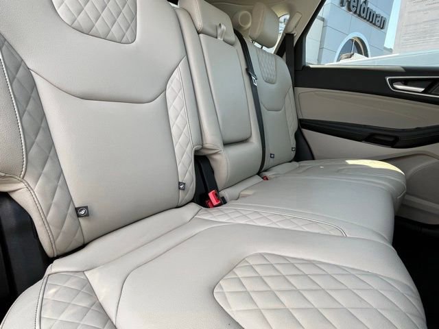 Used 2024 Ford Edge Titanium image 29