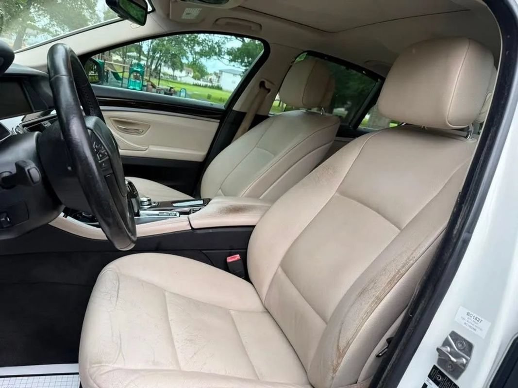 Used 2011 BMW 528i Sedan RWD image 14
